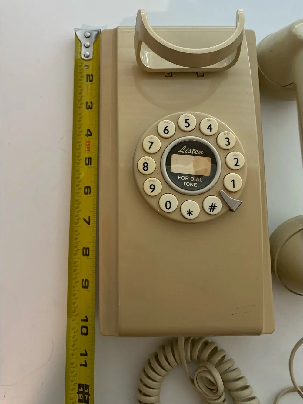 Classic Cream Rotary Wall Phone – Retro-Style Landline Handset